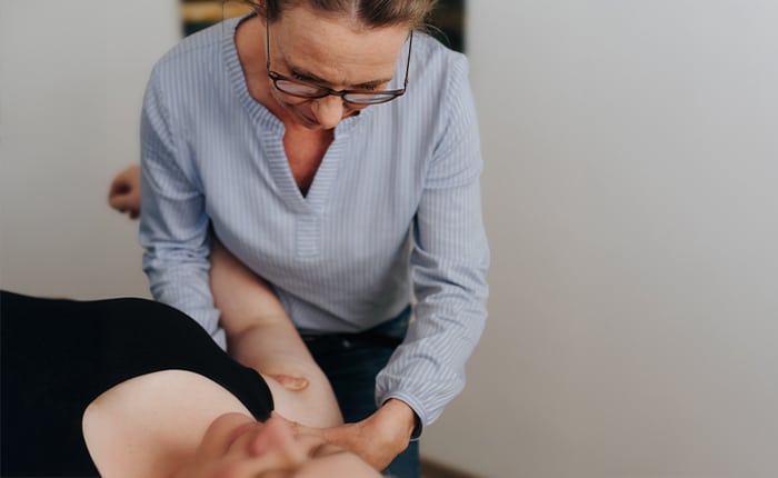 Behandlung am Patienten in der Paxis